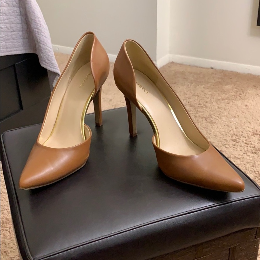 Nude ( brown) classic heels!